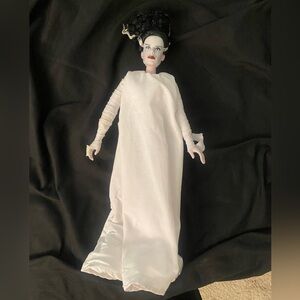 Kenner Vintage Bride of Frankenstein doll